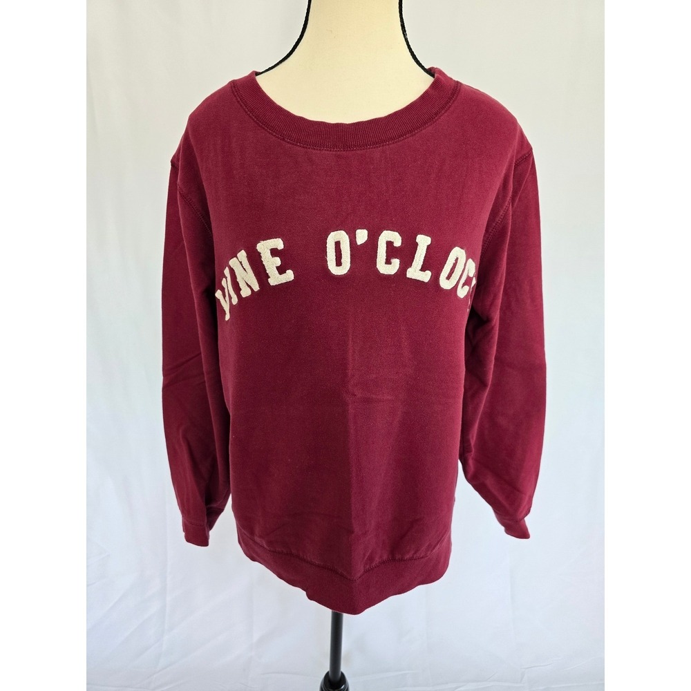 Green Tea Wine O'Clock Graphic Sweatshirt Burgundy‎ Crew Neck Pullover Top